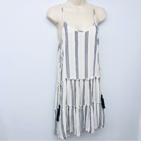 Body Glove Side Lace Sundress - Picture 14 of 16